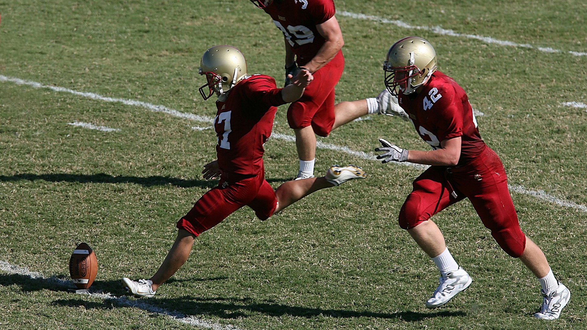 中学篮球加强比赛组织能力培养学生领导力，篮球比赛培养学生坚强的意志品质